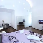Premiere Luxury