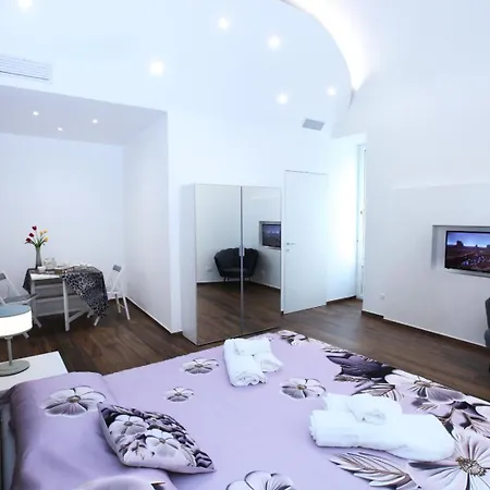 Premiere Luxury