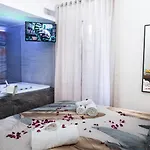 Premiere Luxury *
